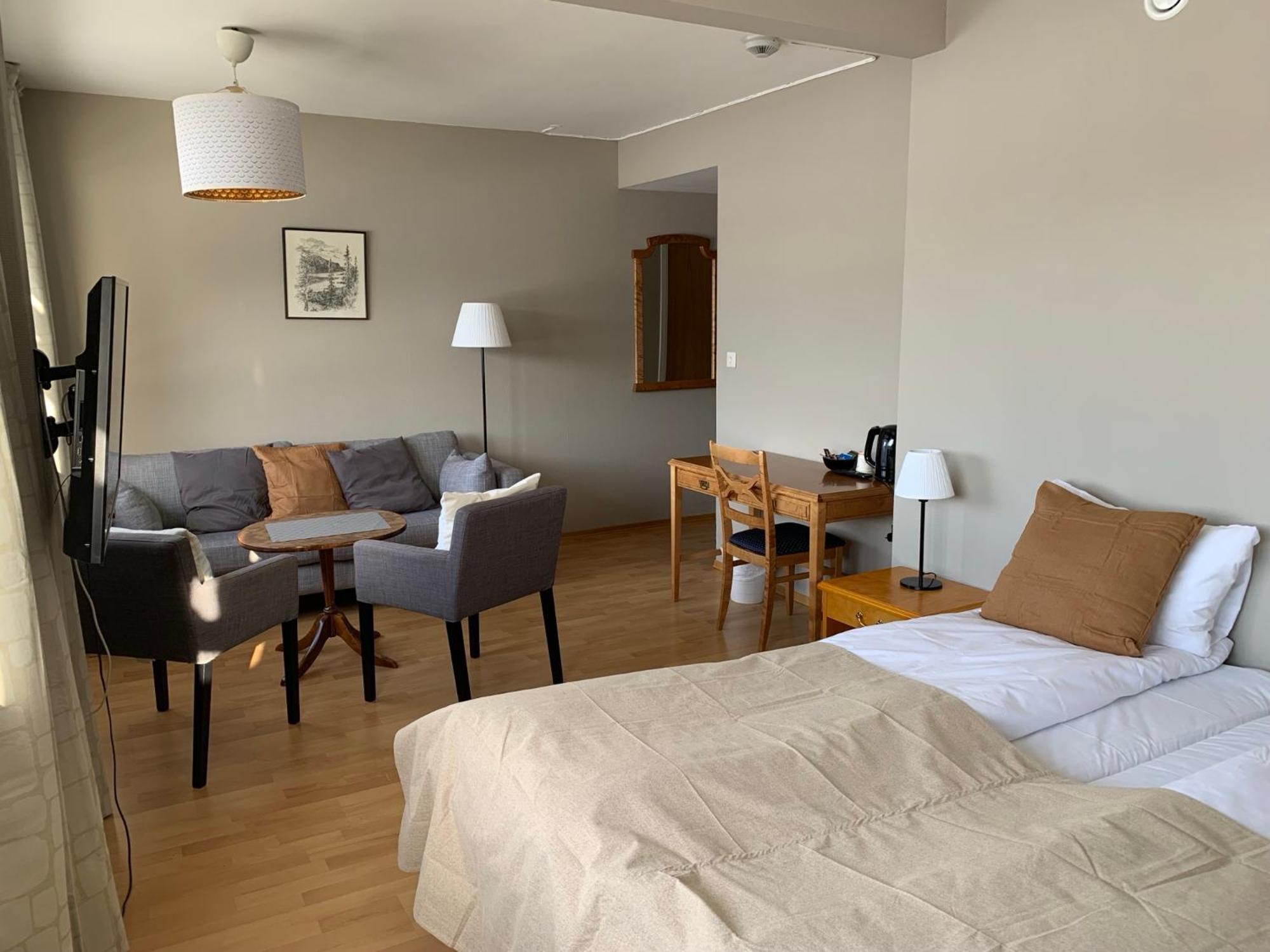 Honne Hotell Biri Extérieur photo